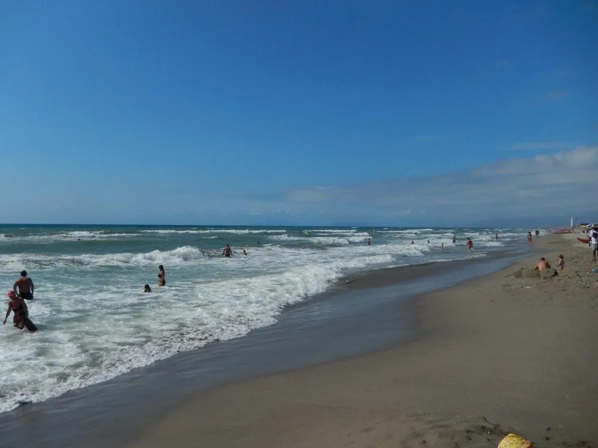 Mobilehome/Stacaravan 0*, Viareggio Italy